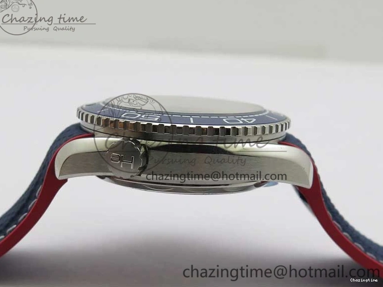 0504 Comfortable Planet Ocean 43.5mm America’s Cup VSF Best Edition White Dial On Blue Gummy Strap A 7900